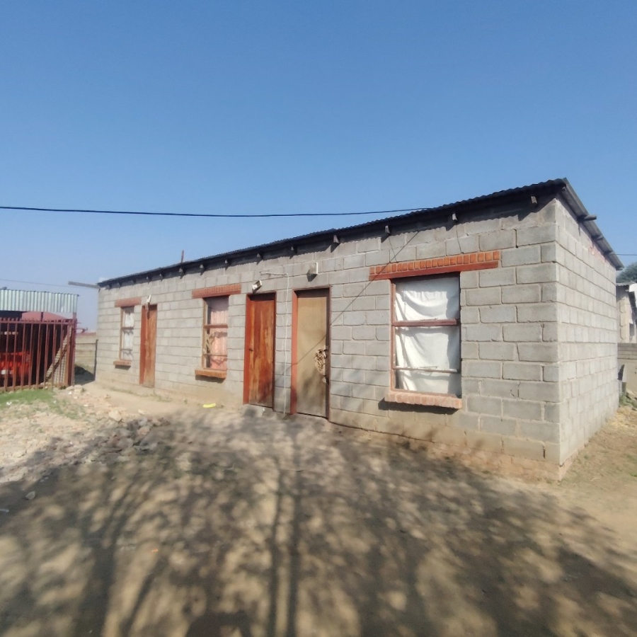 2 Bedroom Property for Sale in Blomanda Free State